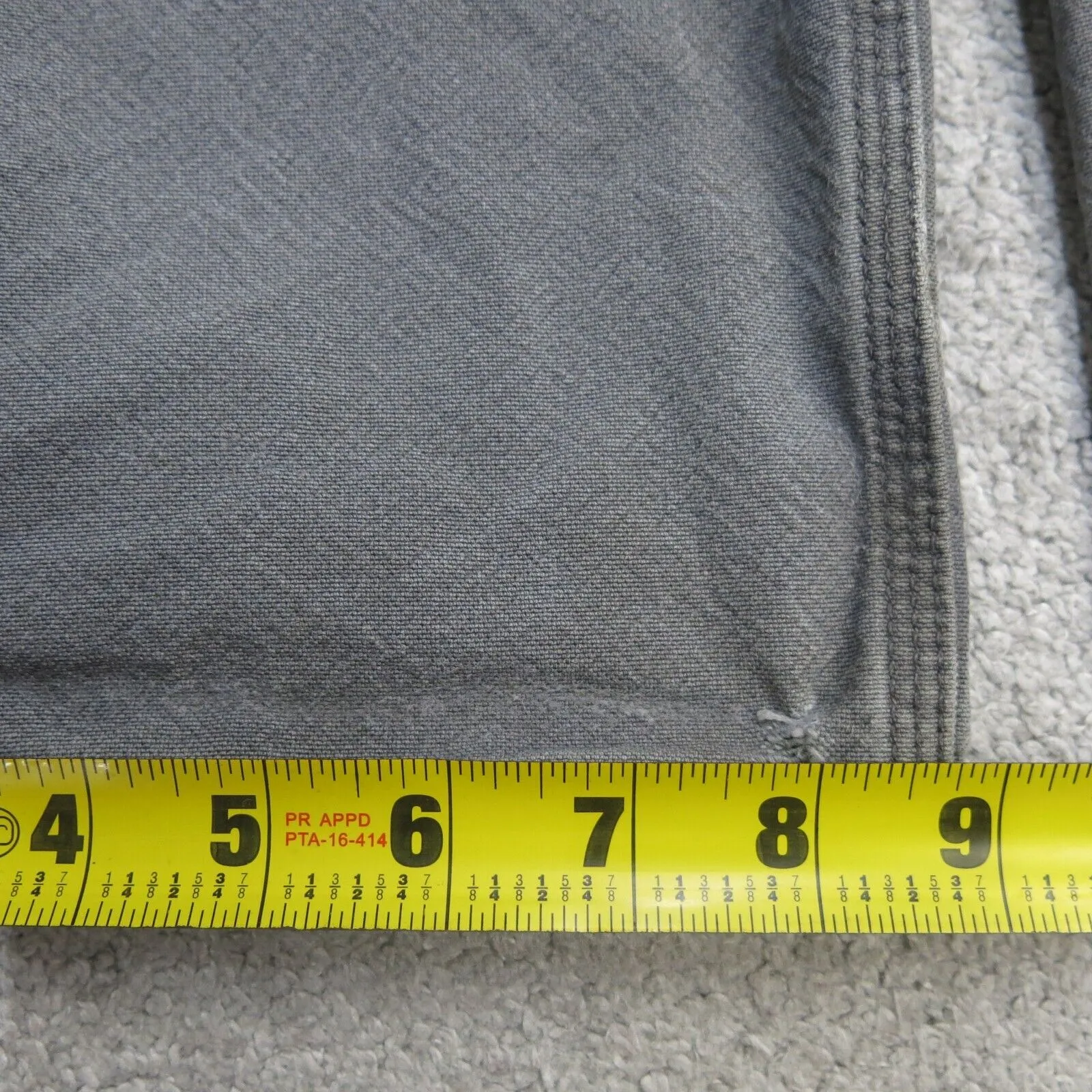 Carhartt Jeans Mens W38XL32 Gray Relaxed Fit Denim Straight Leg Outdoors