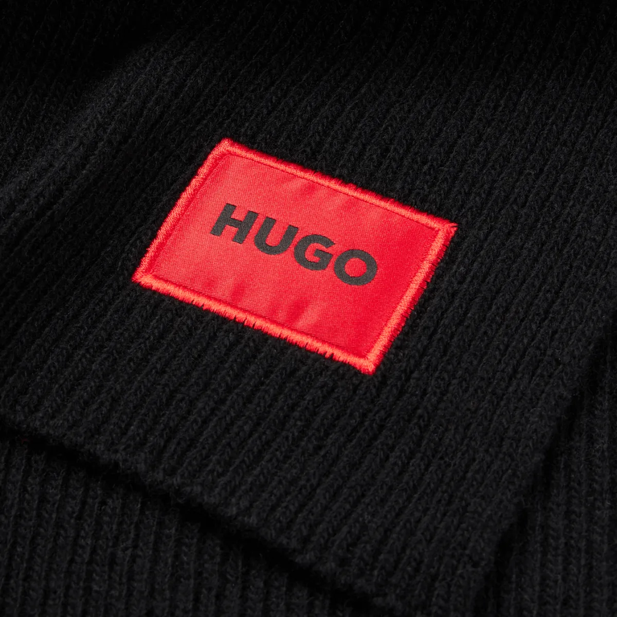 Hugo Boss mens zaff ribbed scarf in black wool blend