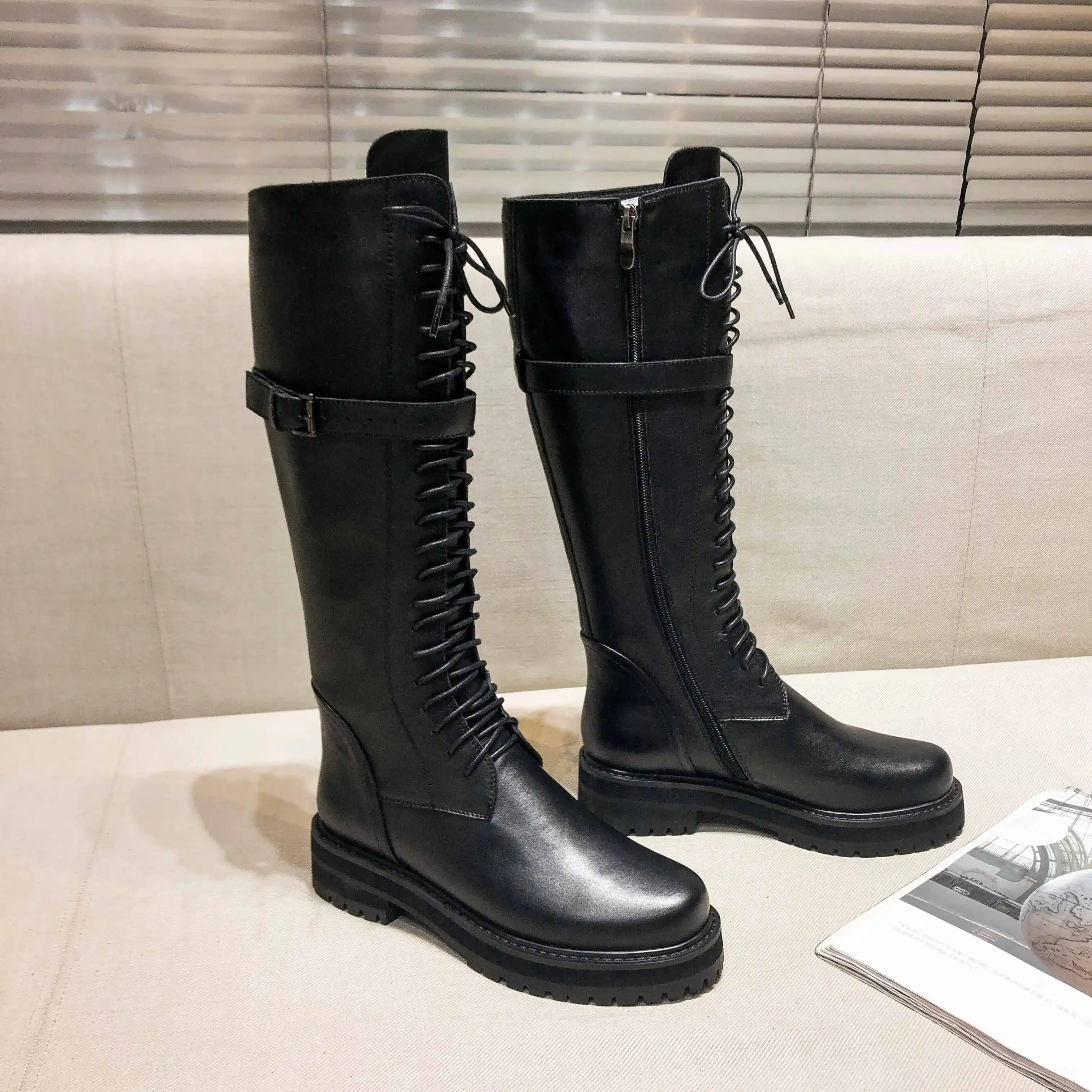USS Shoes Renata Women's Round Toe Boots
